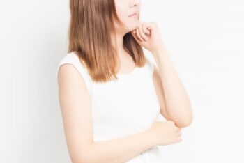 心配　不安　女性　悩み　嬉しくない