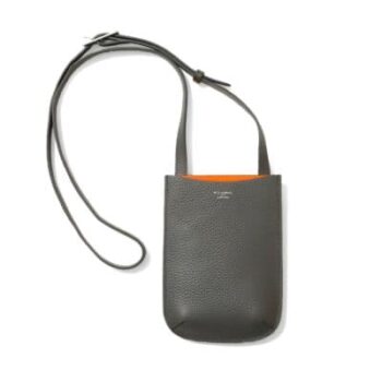 TE012-スマホショルダー｜ペッレモルビダより