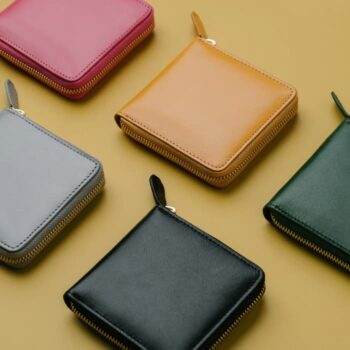 ラウンドファスナー ゴートレザー スキミング防止機能付き スクエア 二つ折り財布｜MURAより