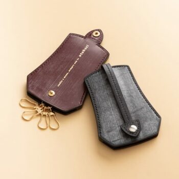 ブライドル ベル型キーケース｜メンズレザーストアより