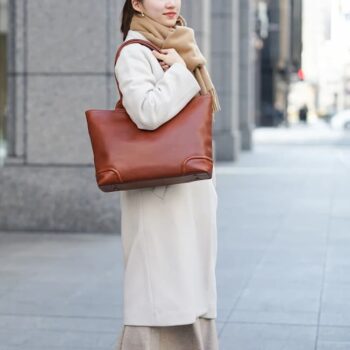 FIVE WOODS バッグ　女性