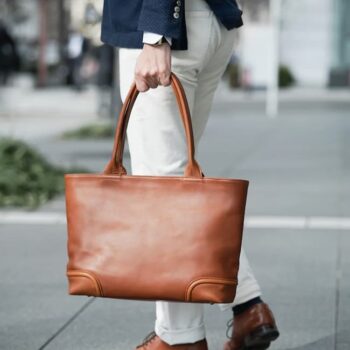 ビジネストート (Mサイズ)【PLATEAU】｜FIVE WOODSより