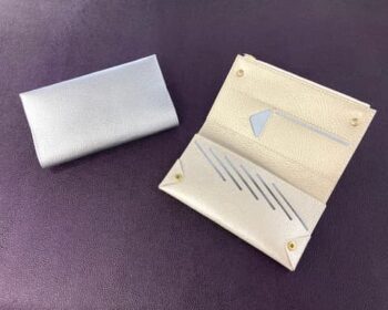 小さく薄い長財布UNO ver.2 Plus Metallic Shrink|mokuより