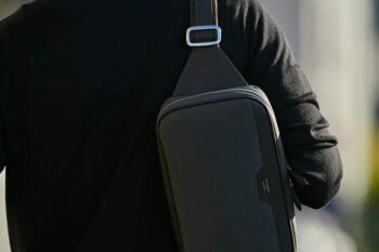 ショルダーバッグ　ペッレモルビダ