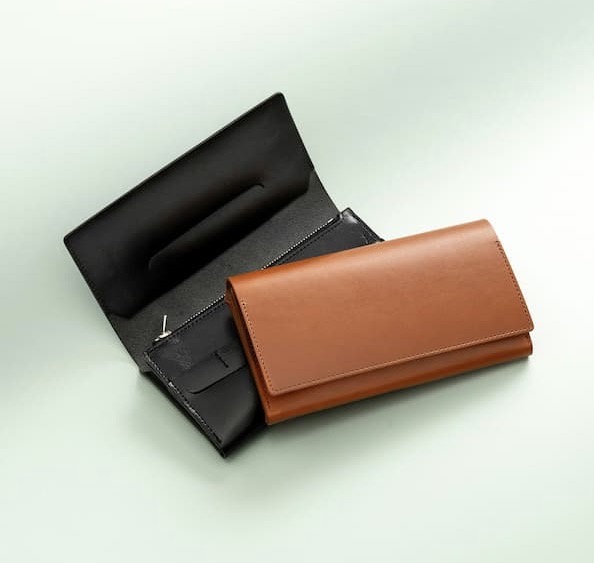 スリムロングウォレット｜メンズレザーストアより