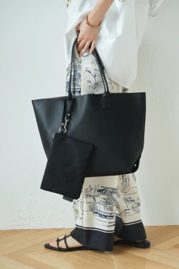 Apple Bark Tote Bag｜LOVST TOKYOより