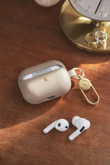 Apple AirPods Pro Case|LOVST TOKYOより