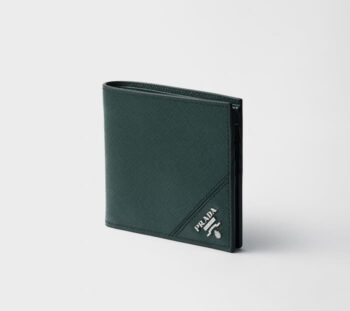 プラダ 小銭入れなしのハイブランド財布