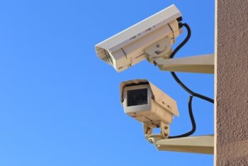 防犯カメラを確認してもらえる？財布を落としたとき