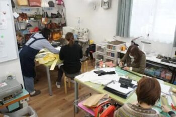 教室も開催中｜レザークラフトぱれっとの魅力