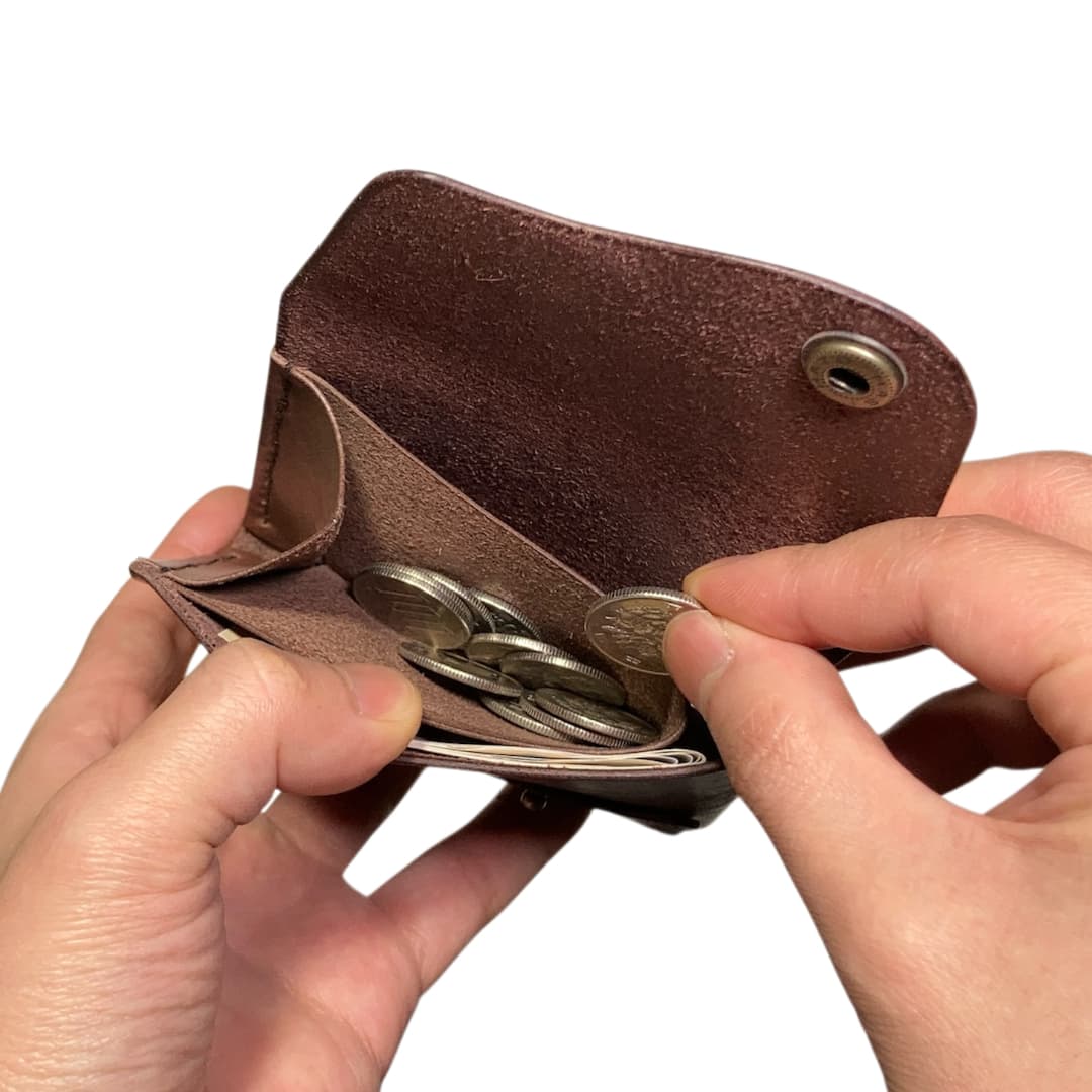 クロスフラップミニウォレット マヤレザー ブラウン コインポケット