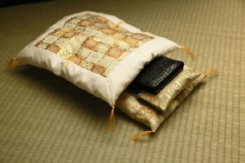 お財布を寝かせる布団をお探しの方に