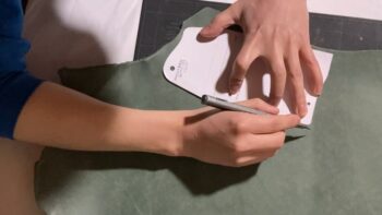 RYOTA MIYAGI｜僕が作る手縫いの本革財布