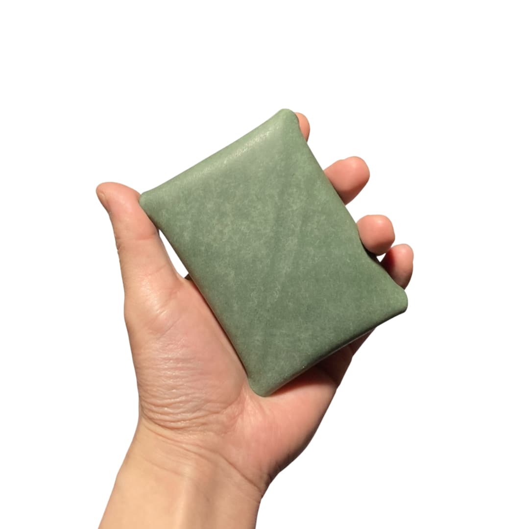 イタリアンレザーのシームレスカードケース 背面