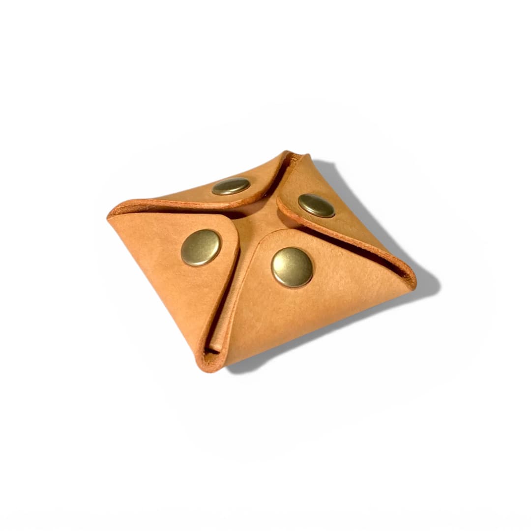 マヤショルダーレザー スクエアコインケース フラット