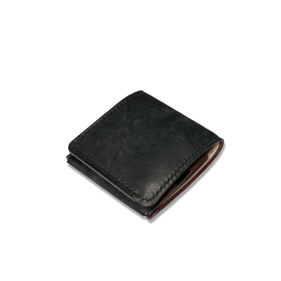 お札とカードだけのミニマリスト財布 フラット