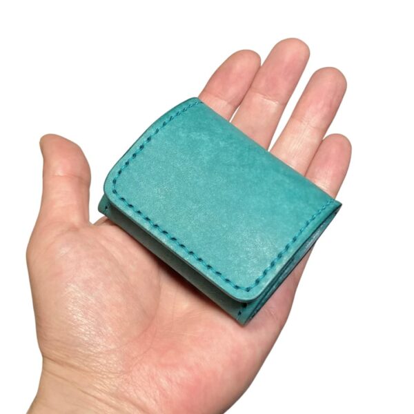 ボックス型コインケース｜使いやすい形の小銭入れ・マヤショルダーレザー・選べる単色モデル